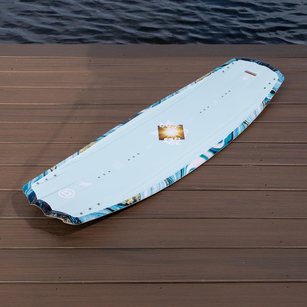 O'Brien Spark Wakeboard no bindings