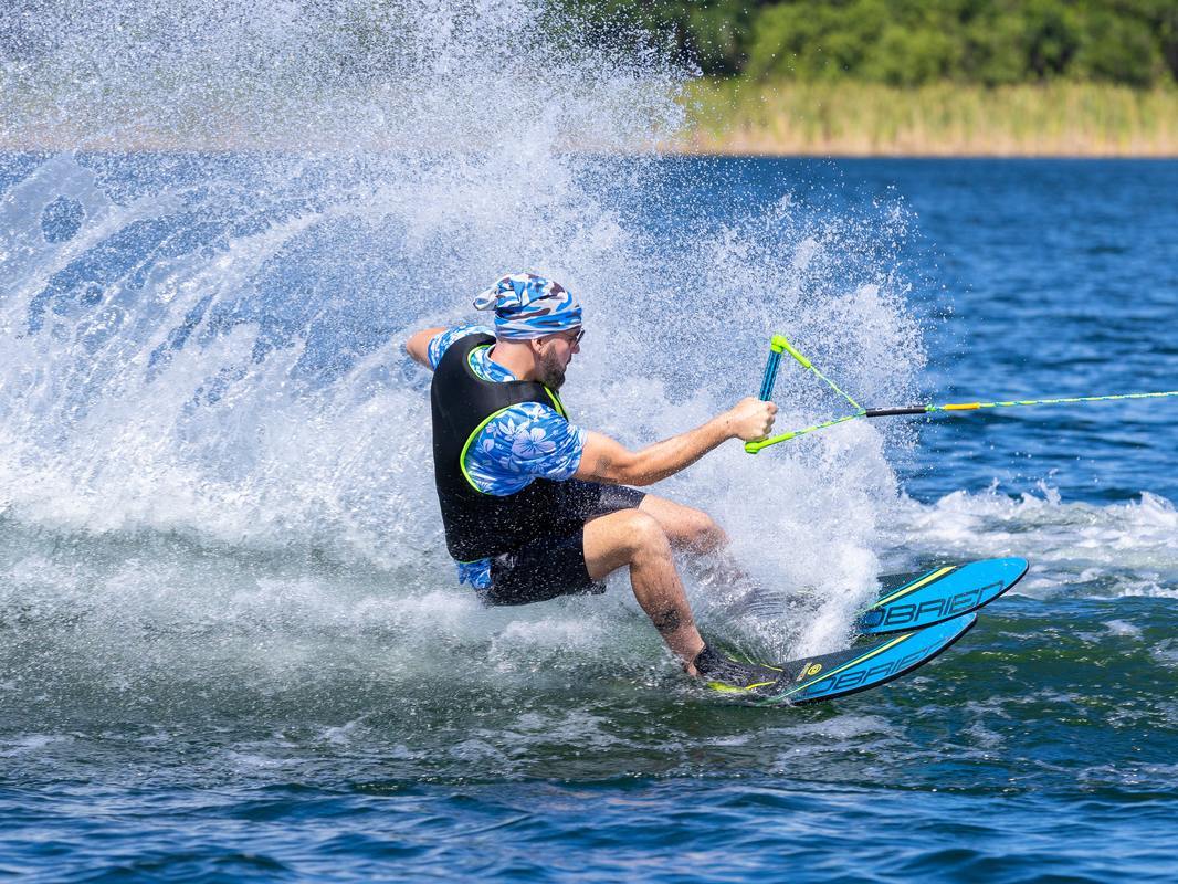 O'Brien Celebrity 68" Combo Waterski With X7 Bindings