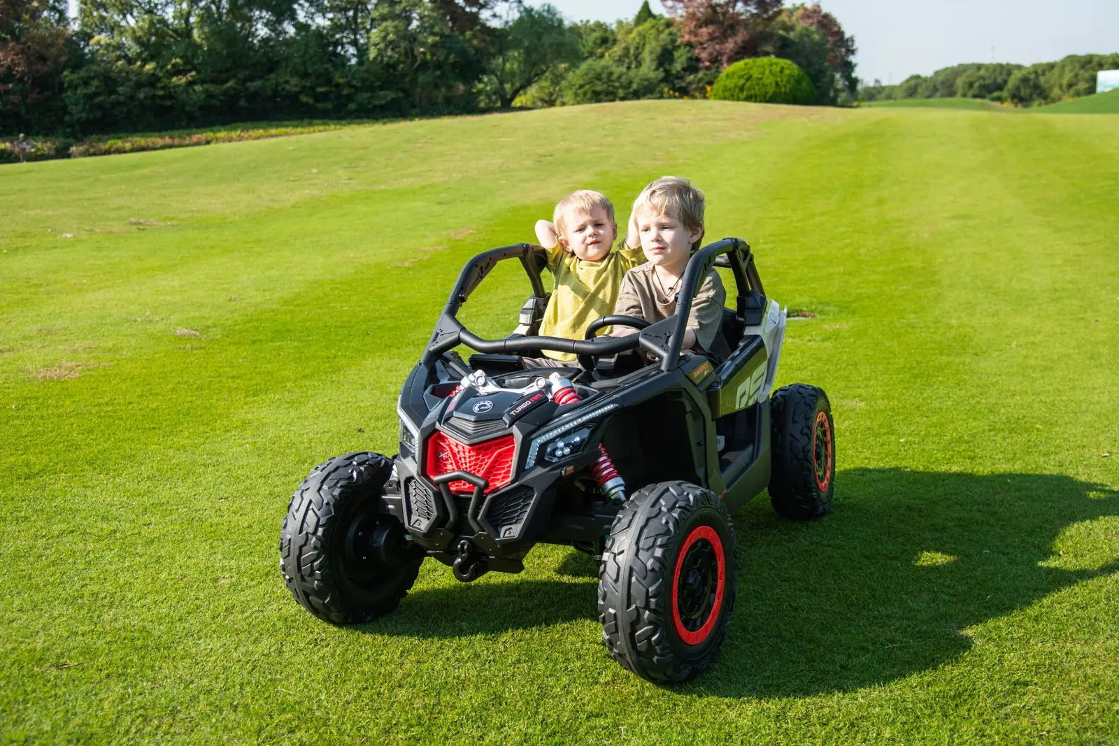 2x24V 4x4 Can-Am Maverick 2 Seater Ride on UTV for Kids