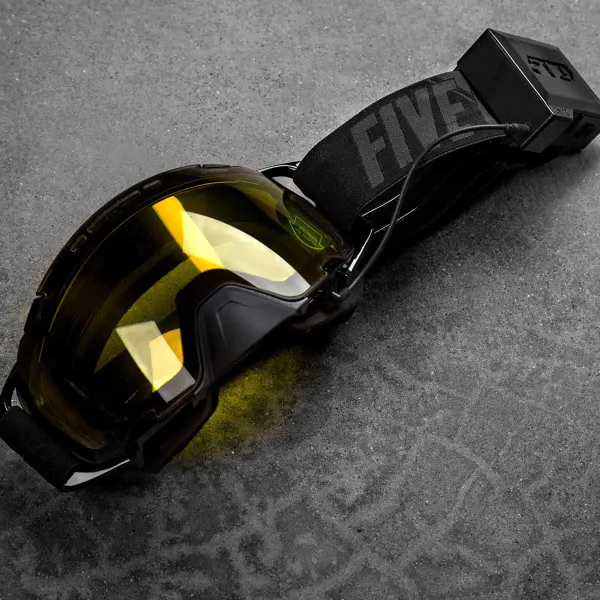 509 Aviator 2.0 Ignite S1 Heated Snowmobile Goggle - Black With Yellow