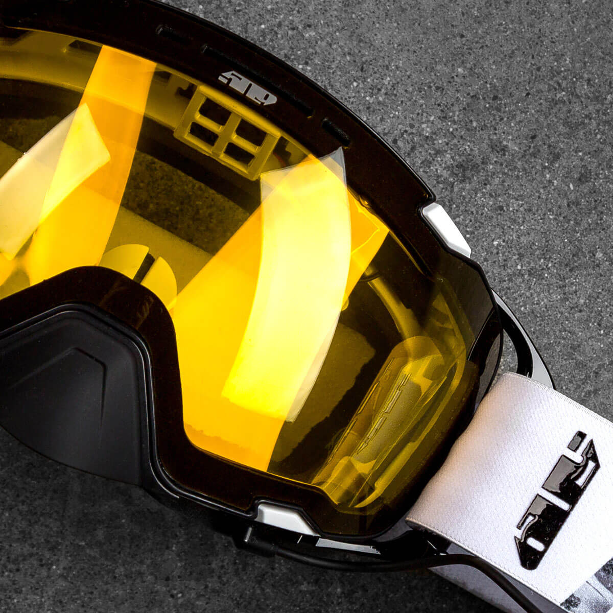 509 Aviator 2.0 Ignite S1 Heated Snowmobile Goggle - Whiteout