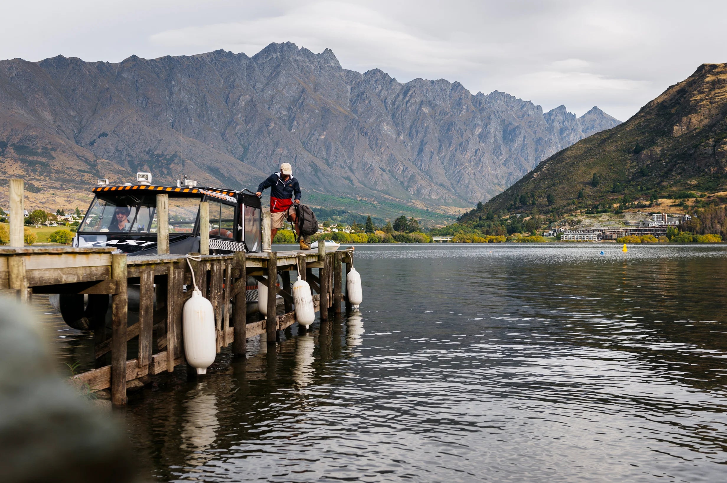Polyform Twin Eye G5 Fender - Black