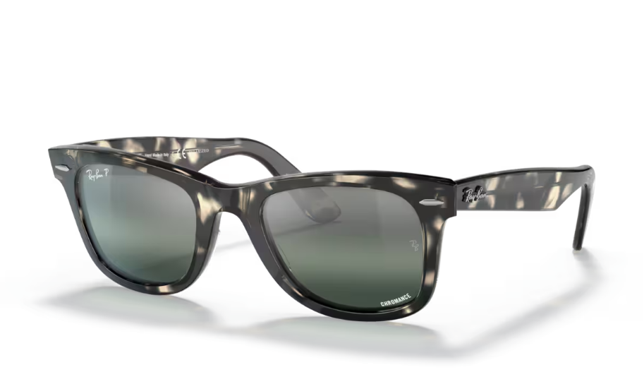 Ray-Ban Wayfarer Chromance Sunglasses - Grey Havana Frame with Polarized Silver/Blue Chromance Lenses