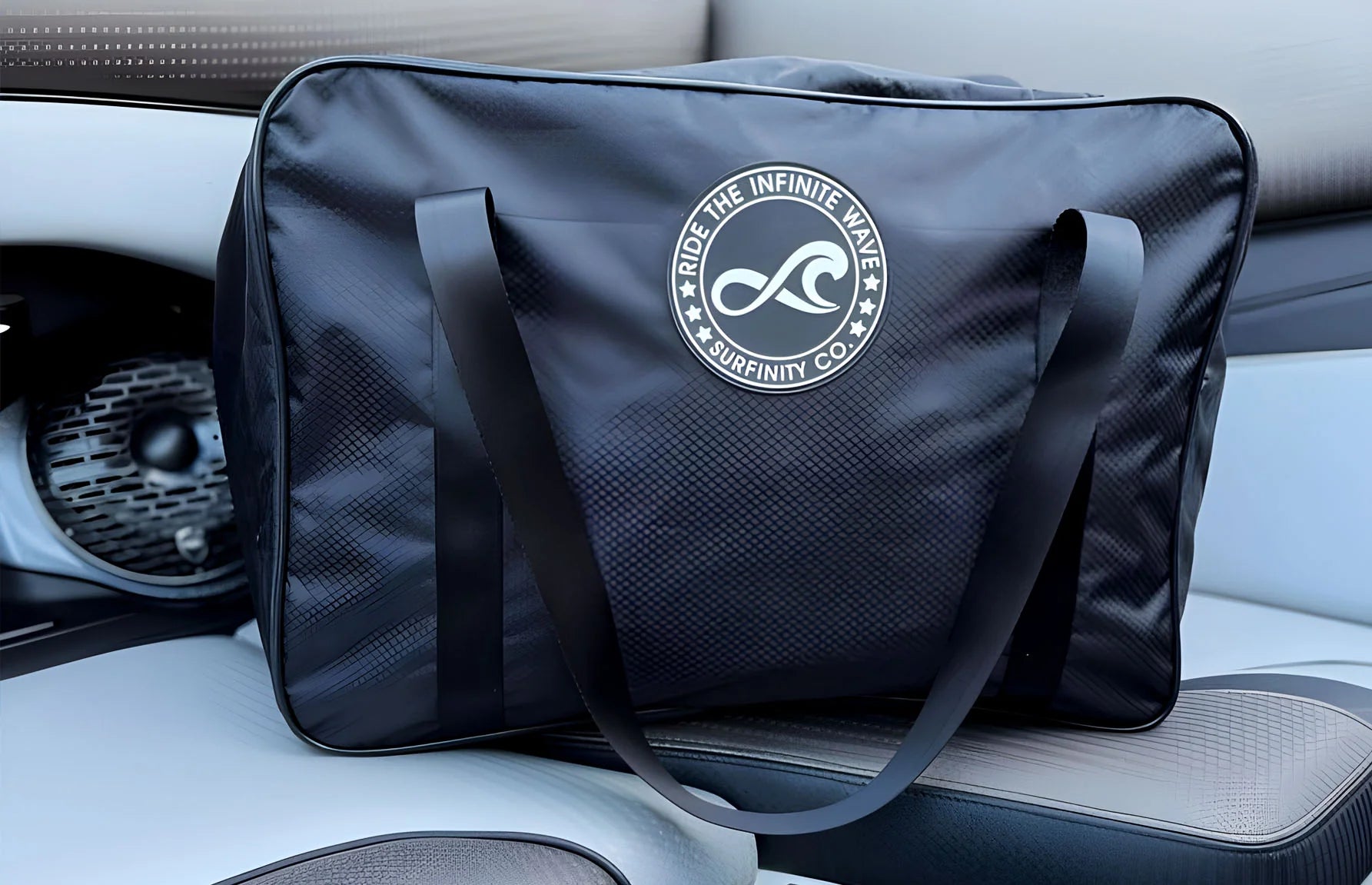 bag for the on Surfinity Boat Shield