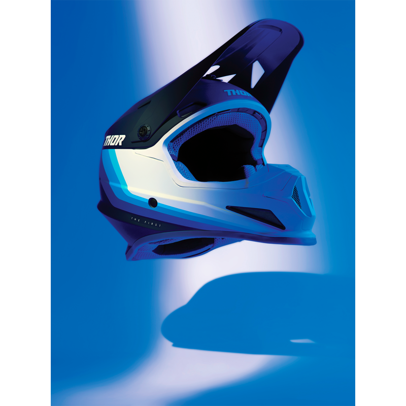 navy/white Thor Sector Runner MIPS Helmet