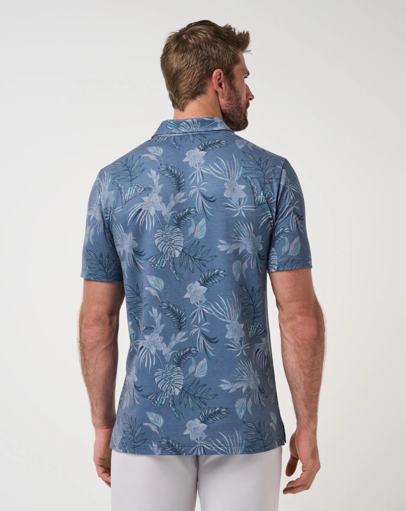 photo of the back of the TravisMathew Featherweight Reservation Polo Shirt