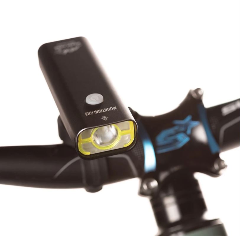 Mountain Lab x800 Lumen Flashlight Kit