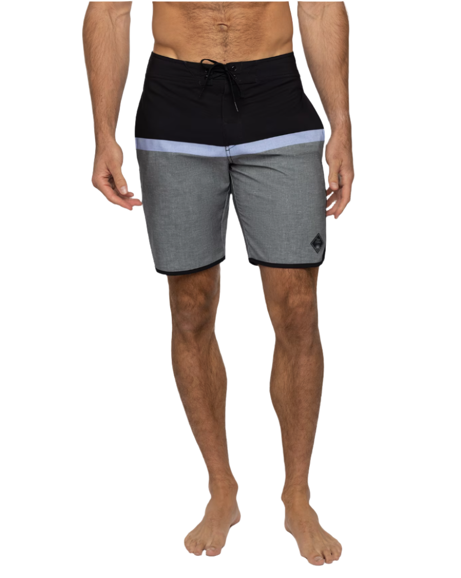 TravisMathew Level Five Heat Boardshort (Non-Current)