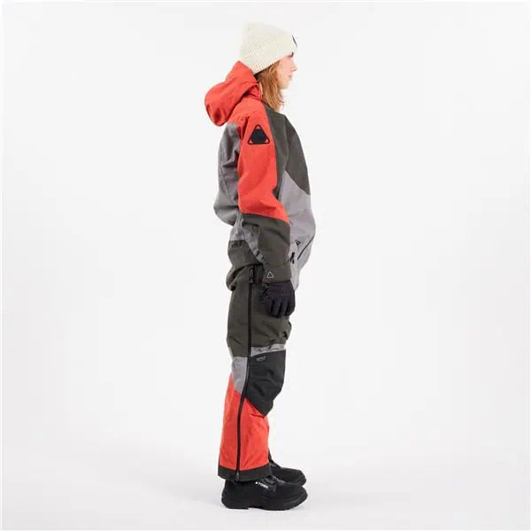 TOBE Novo V4 Monosuit side profile in barn red