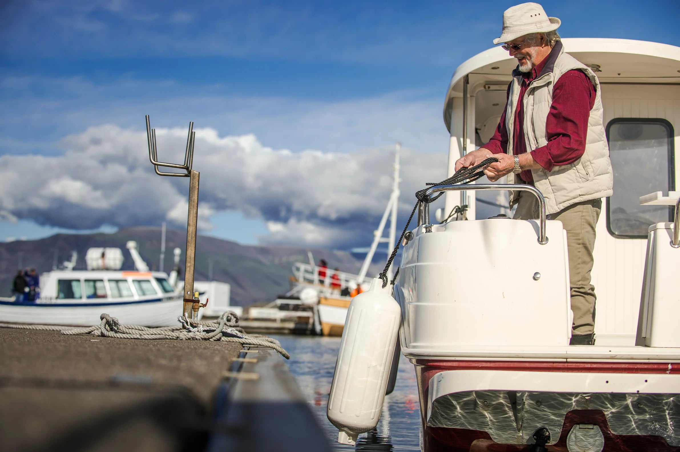 Polyform Twin Eye G Series Fender - White