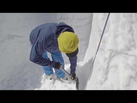 video about using the BCA Stealth 330 Avalanche Probe