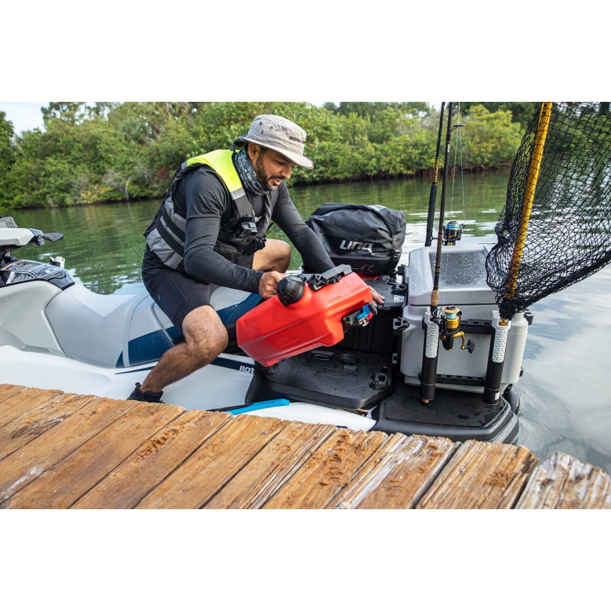 Sea-Doo LinQ Rod Holder