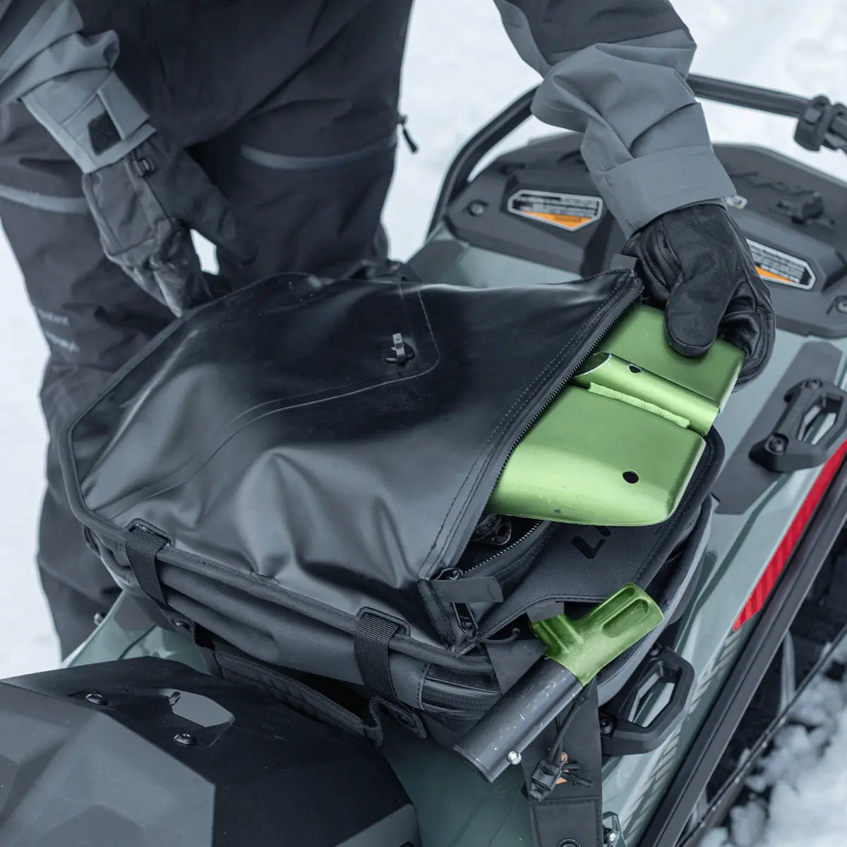 Ski-Doo LinQ Deep Snow Bag - 20 L / 5.3 US Gallons