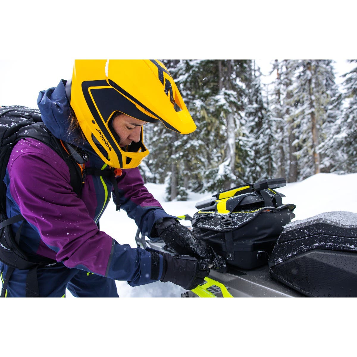 Ski-Doo LinQ Deep Snow Pro Bag - 30 L